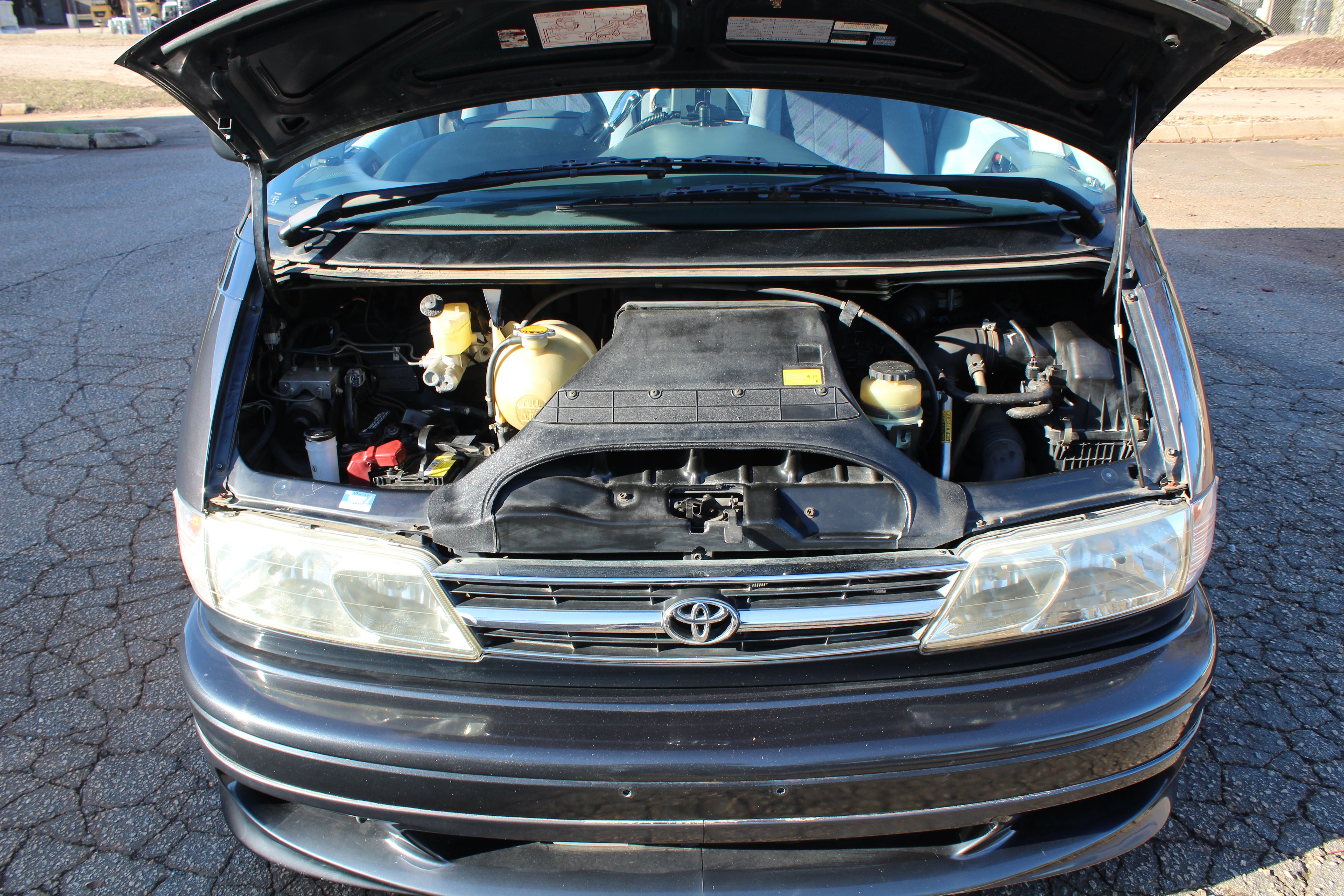98 Toyota Estima Aeras Supercharger RHD Van Previa Sold