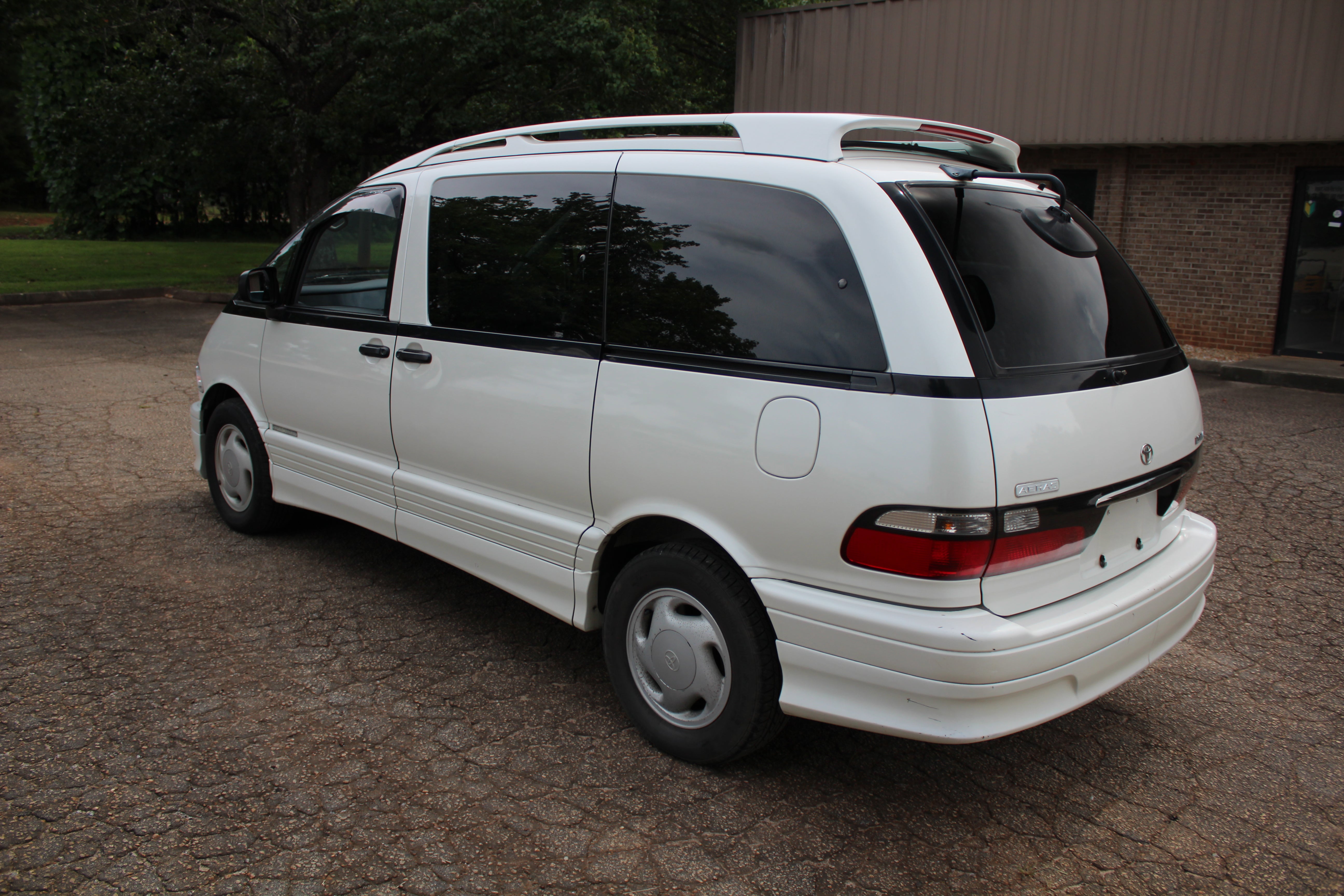 Import Auto Center
