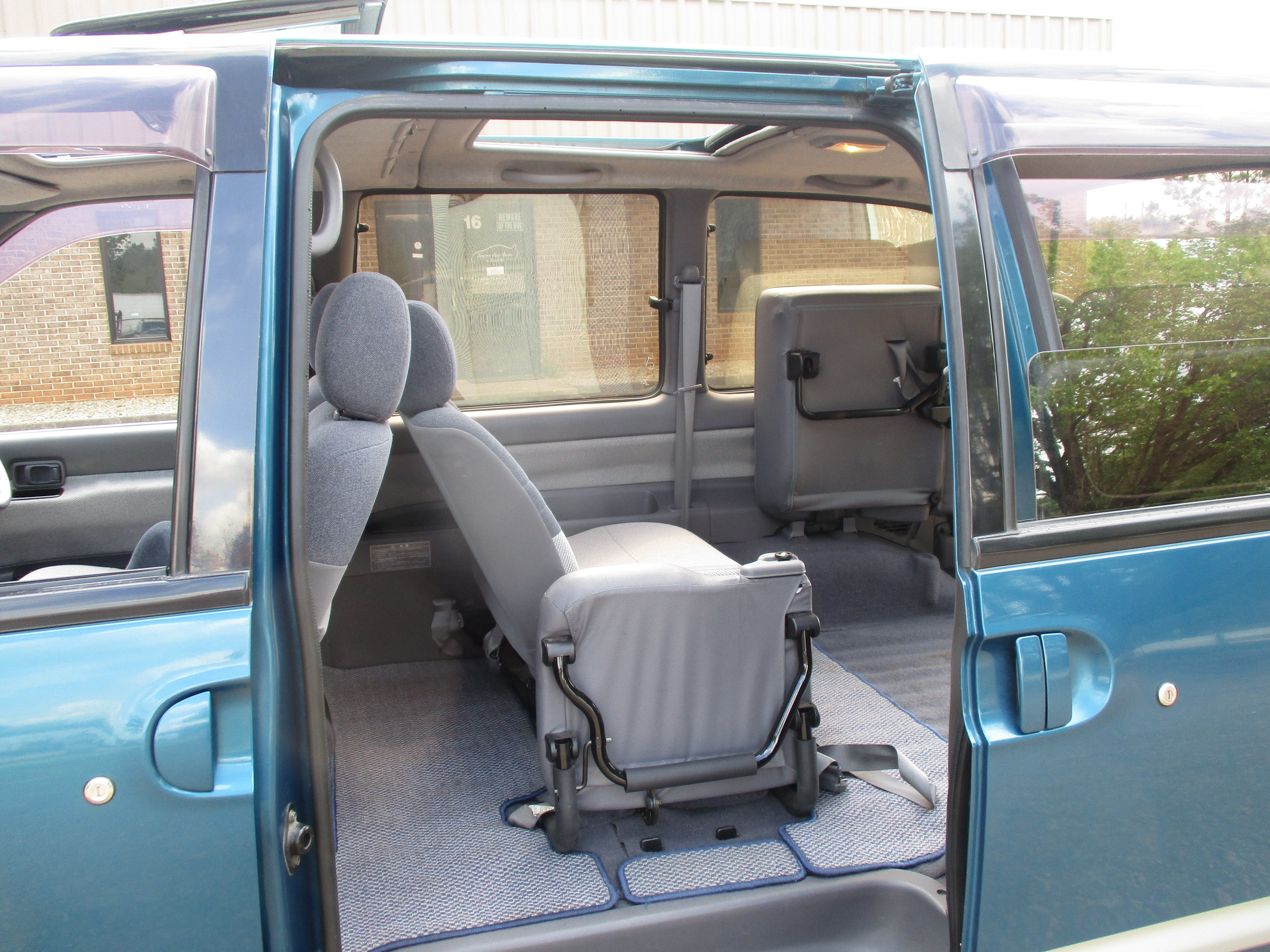 JDM 96 Nissan Serena FX LTD RHD Van Out Door Life Limited Edition RV Pending Sale