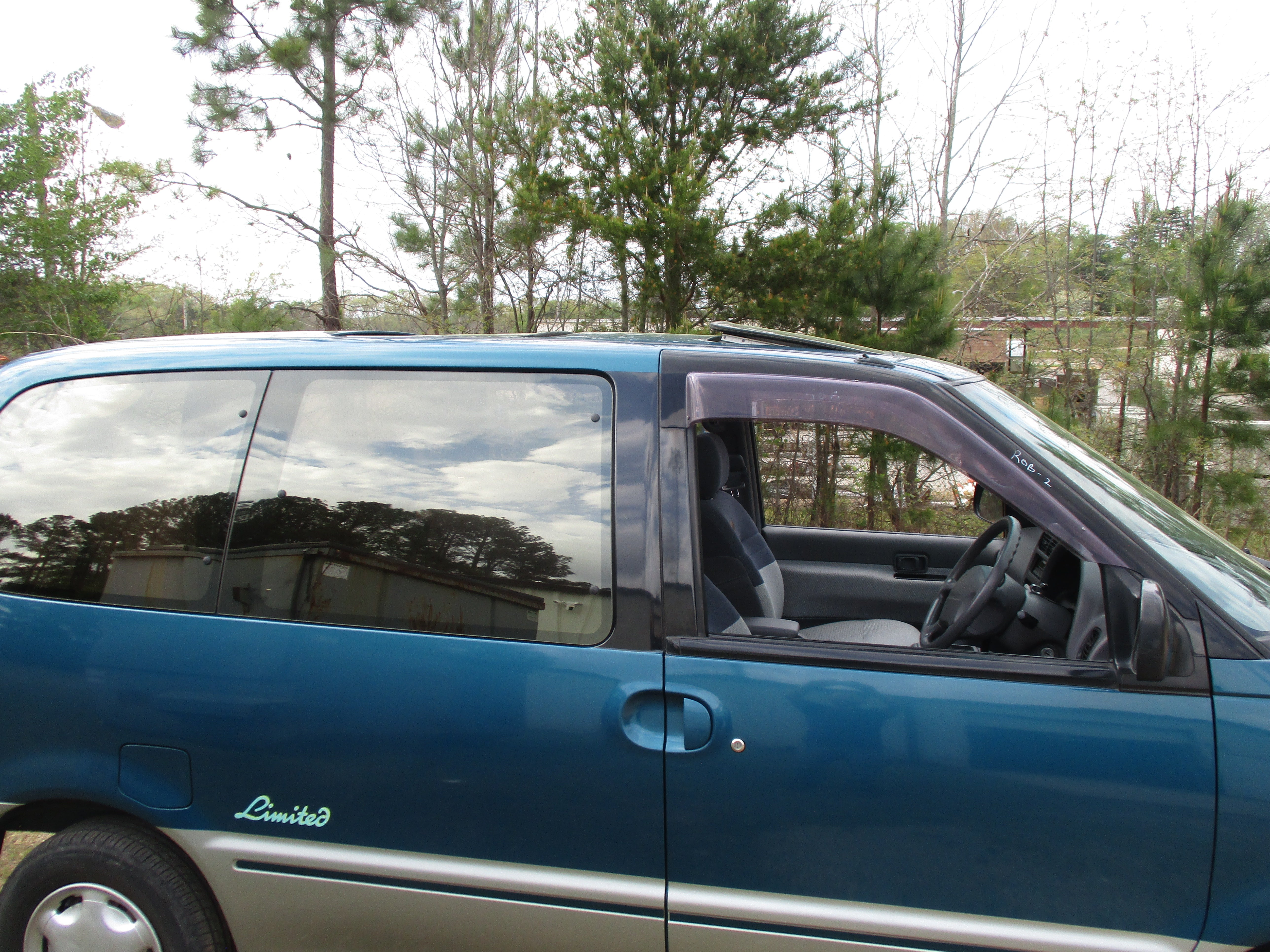 JDM 96 Nissan Serena FX LTD RHD Van Out Door Life Limited Edition RV Pending Sale