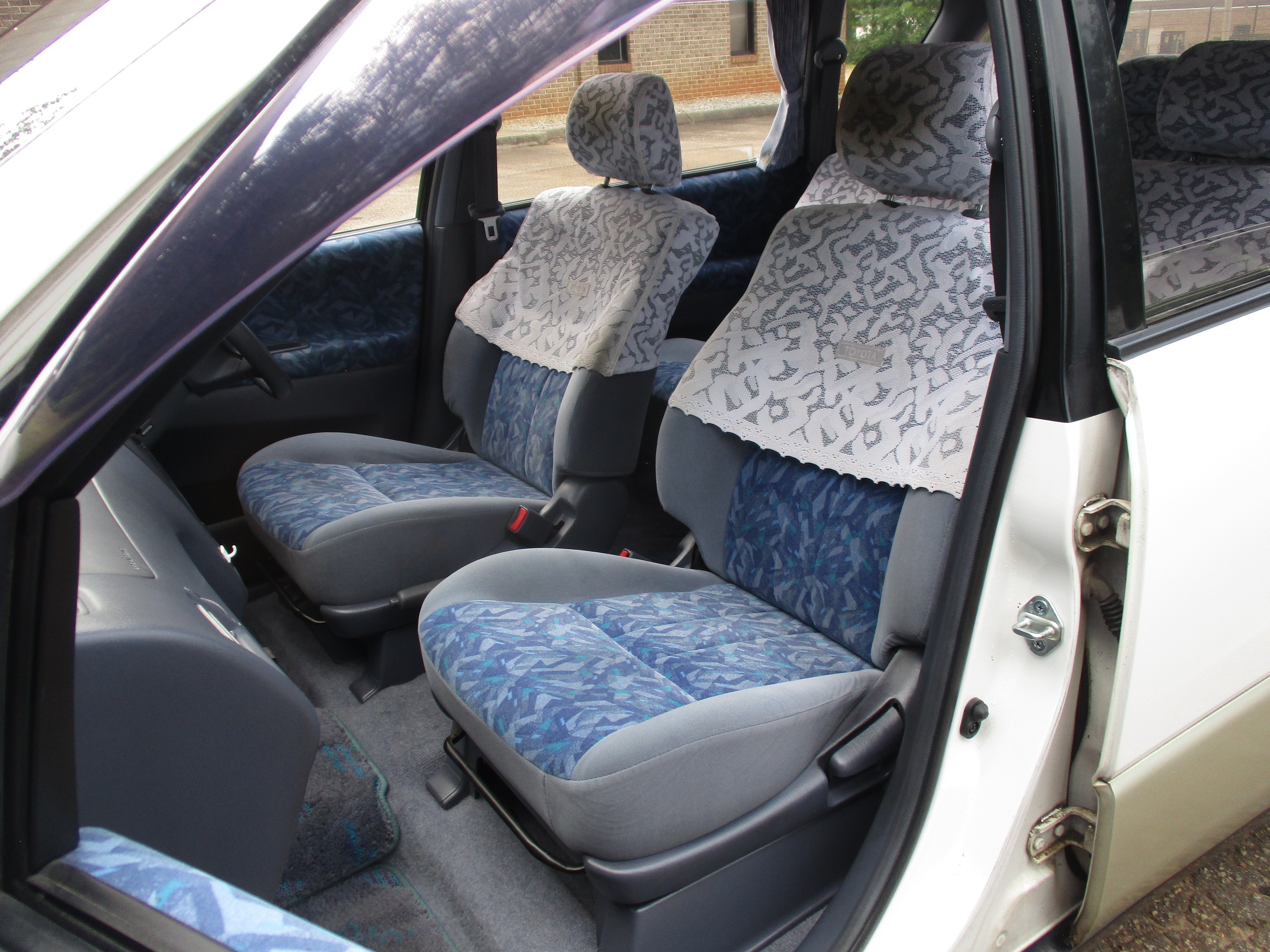 JDM 97 Toyota Ipsum RHD Van Pending Sale