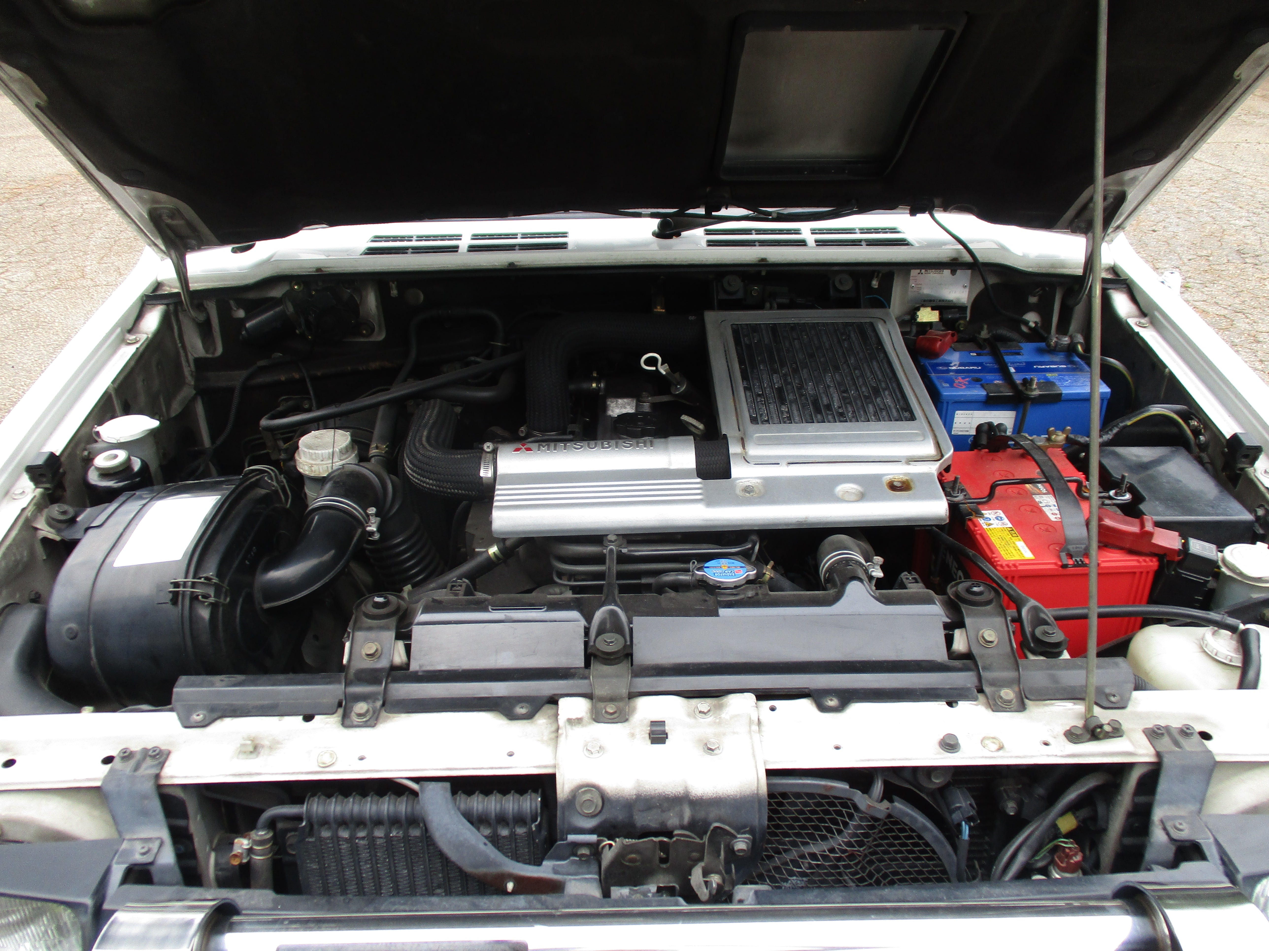 JDM 95 Mitsubishi Pajero Turbo Diesel Intercooler 4x4 Beast