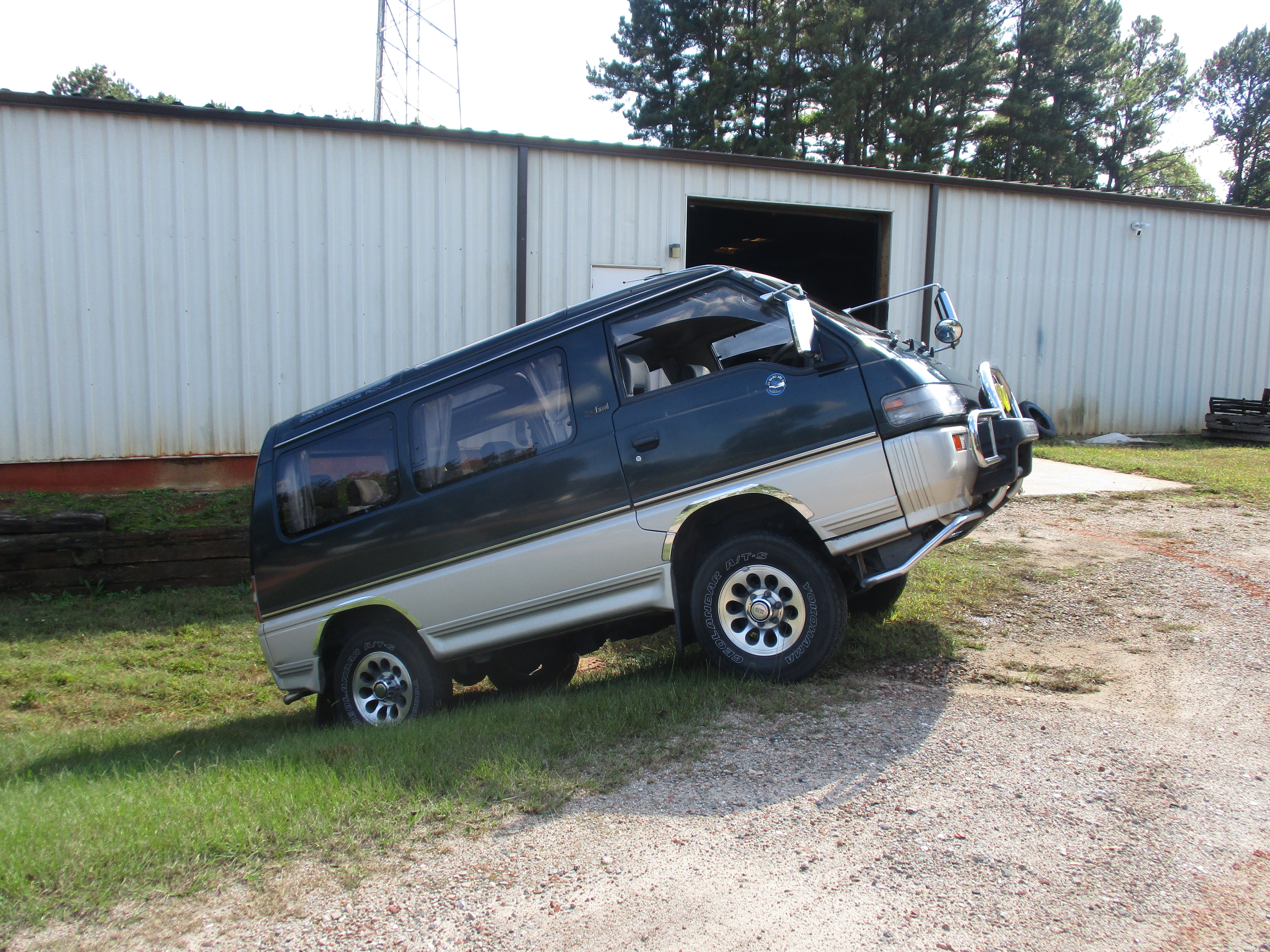 JDM 93 Mitsubishi Delica Star Wagon 4WD Super Exceed Turbo Diesel Sold