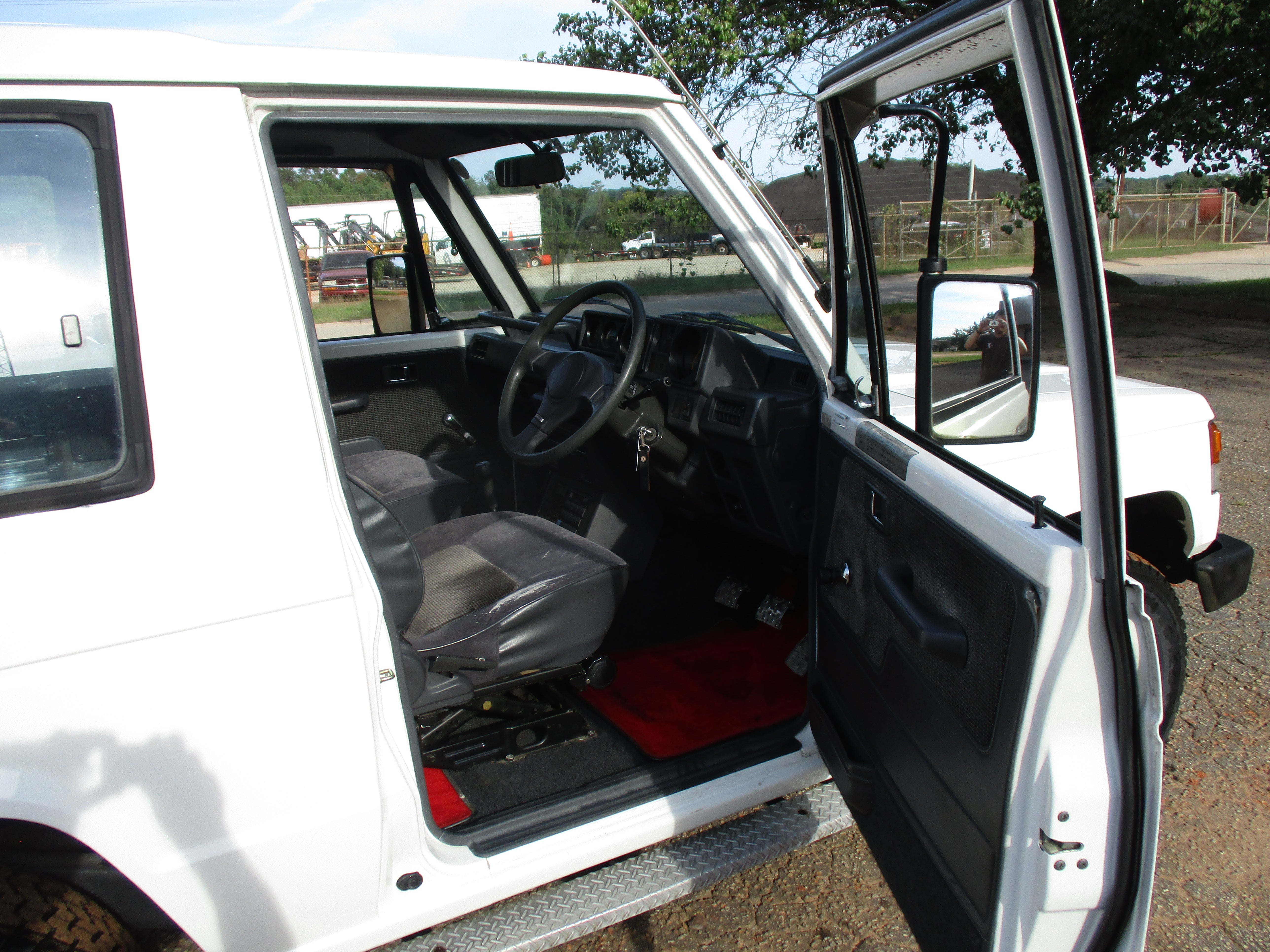 JDM 89 Mitsubishi Pajero 4x4 Turbo Diesel Manual SUV