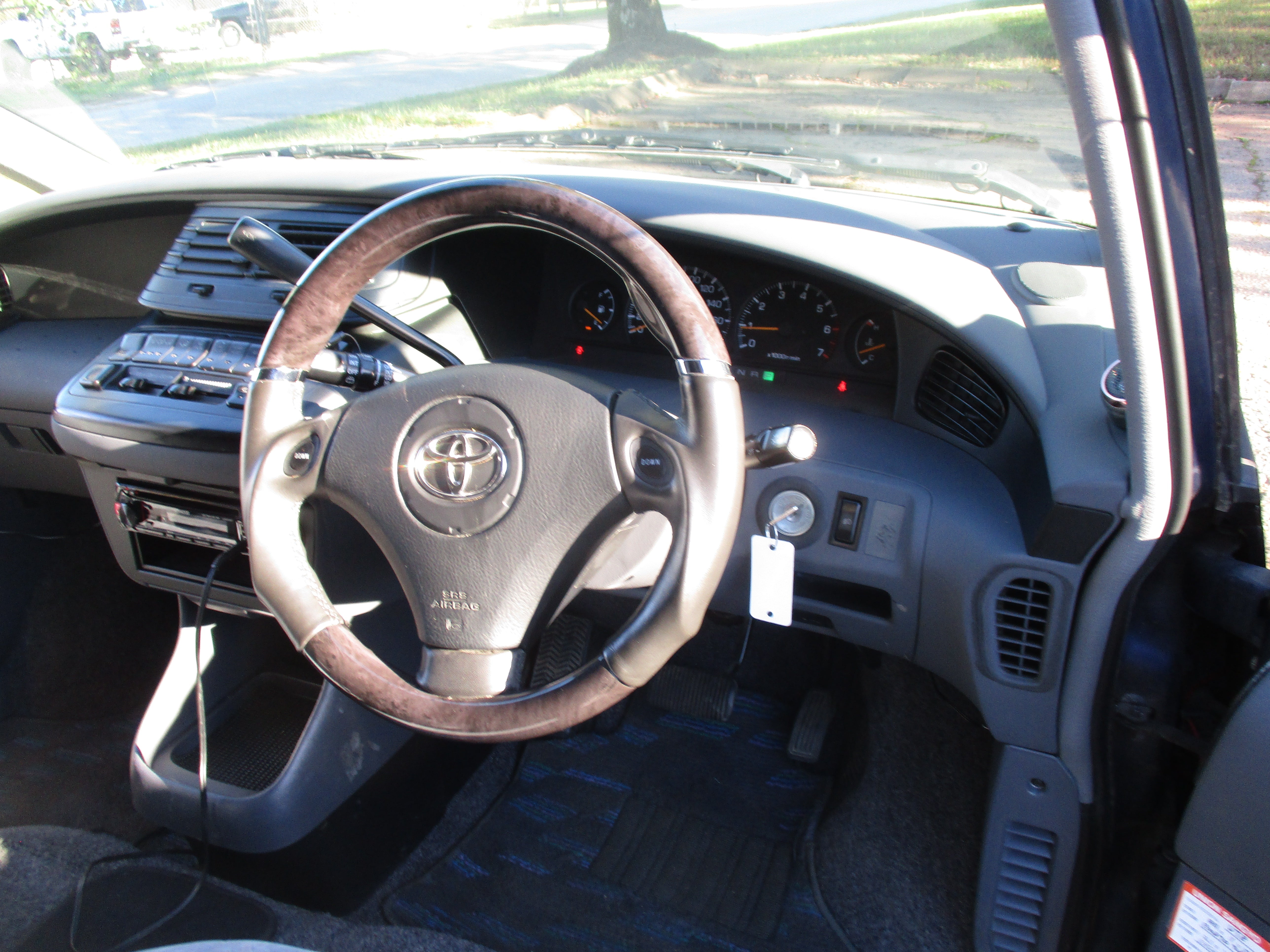 96 Toyota Estima Lucida G Van RHD